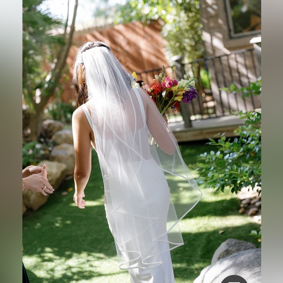 Envogue Wedding Bridal Veil - Picture 1 of 2